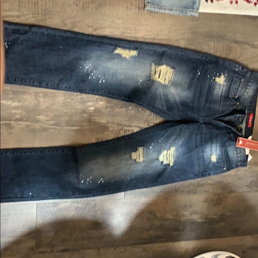 Jeans